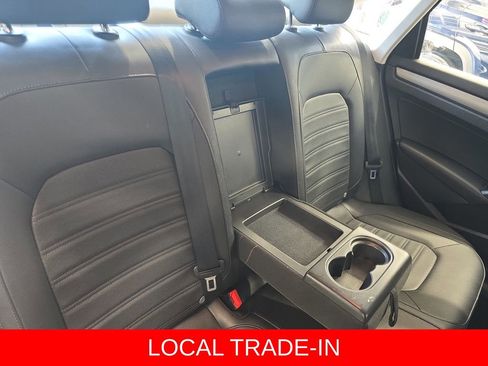Used 2015 Volkswagen Passat 1.8T SE FWD image 11