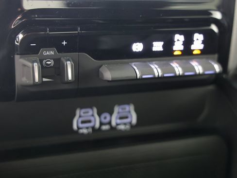 Used 2025 RAM 2500 Big Horn image 18