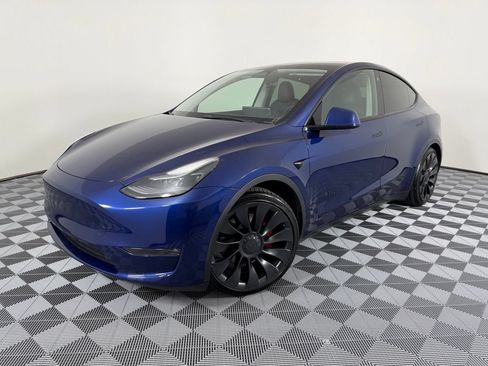 Used 2023 Tesla Model Y Performance AWD/4WD image 1
