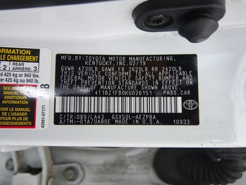 Used 2019 Toyota Avalon Limited image 31