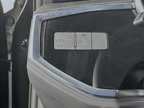 Used 2025 Audi Q3 2.0T Premium Plus w/ Premium Plus Package image 10