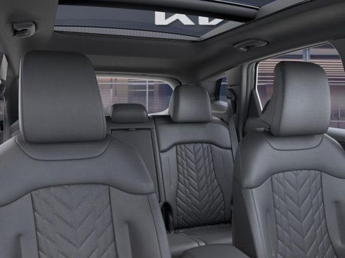 New 2025 Kia Sportage X-Line w/ Premium Package image 27