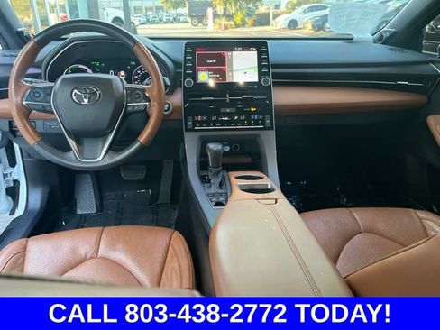 Used 2021 Toyota Avalon Limited w/ Advanced Safety Package FWD image 17