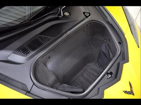 New 2026 Chevrolet Corvette Stingray Premium Cpe w/ Z51 Performance Package RWD image 23
