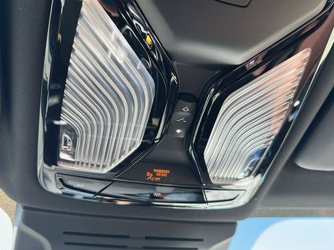 New 2026 BMW X5 sDrive40i w/ Climate Comfort Package image 28