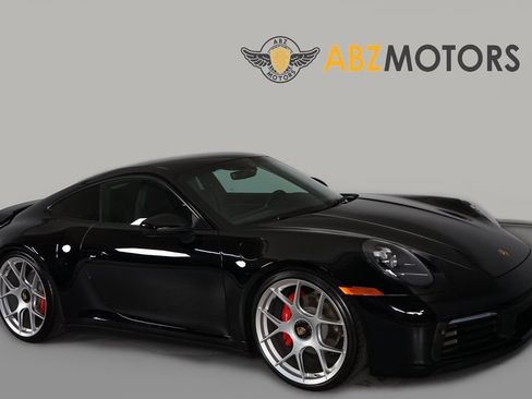 Used 2022 Porsche 911 Carrera image 1