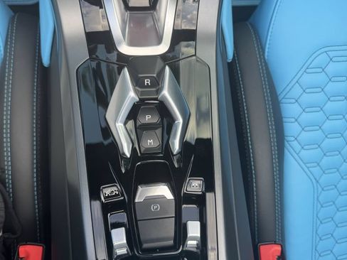 Used 2017 Lamborghini Huracan LP 580-2 RWD image 15