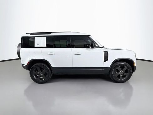 Certified 2023 Land Rover Defender 110 S AWD/4WD image 4