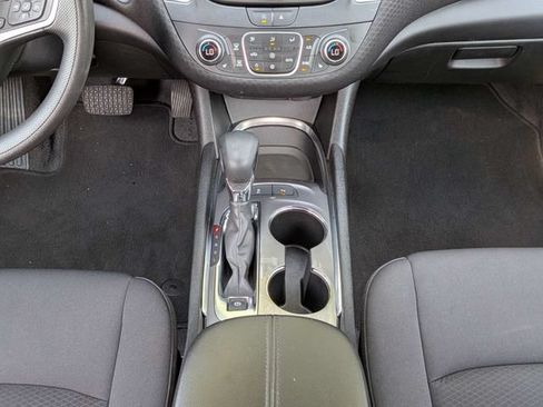 Used 2025 Chevrolet Malibu LT FWD image 20