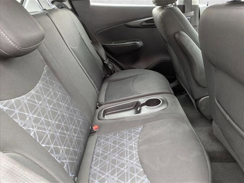 Used 2021 Chevrolet Spark LT image 17