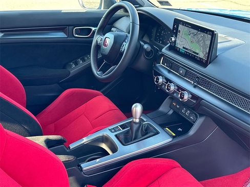 Certified 2024 Honda Civic Type R image 11