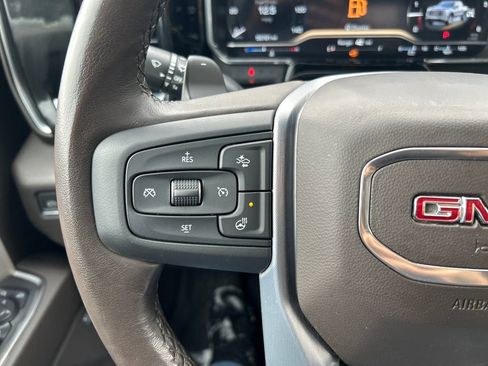 Used 2022 GMC Sierra 1500 SLT w/ SLT Convenience Package image 27