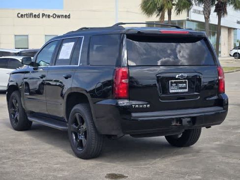 Used 2017 Chevrolet Tahoe LT w/ LT Midnight Edition AWD/4WD image 4