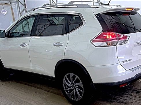 Used 2016 Nissan Rogue SL w/ SL Premium Package AWD/4WD image 6