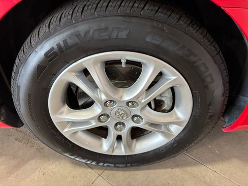 Used 2007 Toyota Solara SE image 9