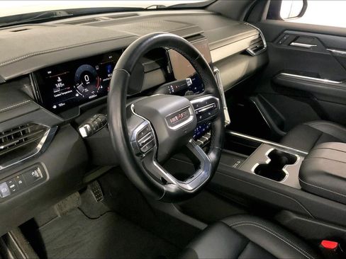 Used 2024 GMC Acadia Elevation FWD image 14