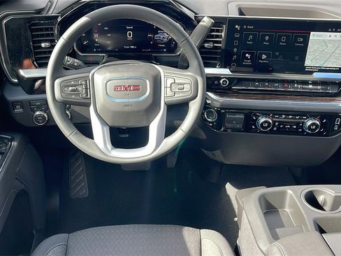 New 2026 GMC Sierra 1500 Elevation image 14