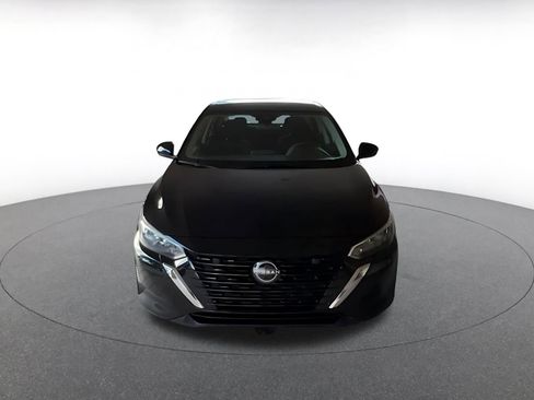 Used 2025 Nissan Sentra S image 4