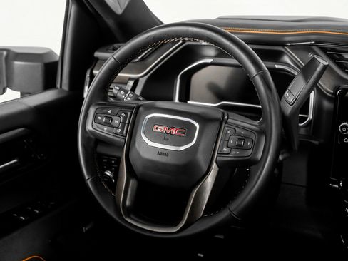 Used 2025 GMC Sierra 2500 AT4 w/ AT4 Premium Plus Package image 54