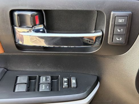 Used 2021 Toyota Tundra 1794 Edition image 39