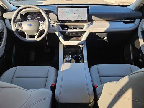 New 2026 Ford Explorer Active w/ Active Comfort Package image 33