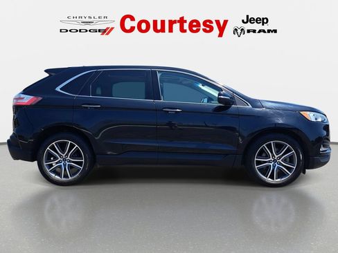 Used 2020 Ford Edge Titanium AWD/4WD image 4