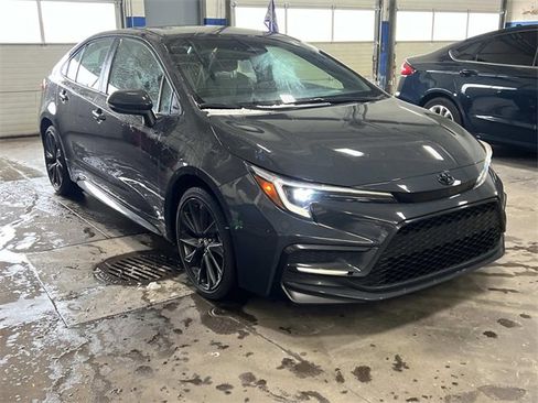 Used 2023 Toyota Corolla SE image 8