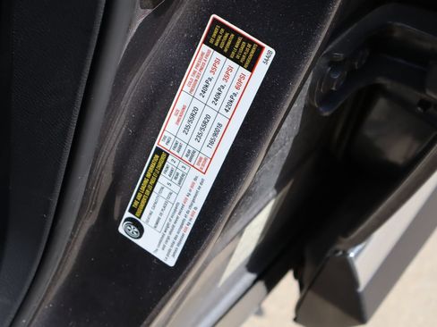 Used 2018 Nissan Murano Platinum FWD image 30