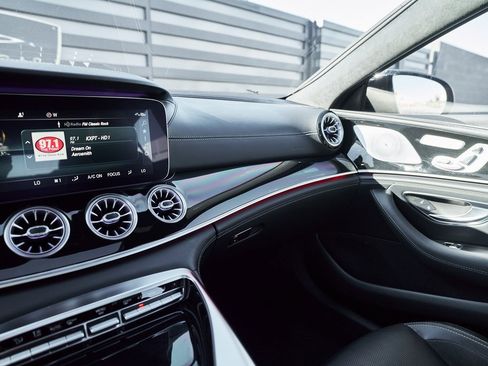 Used 2019 Mercedes-Benz AMG GT 53 image 82