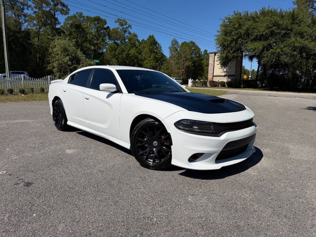 Used 2022 Dodge Charger GT w/ Driver Convenience Group RWD image 8