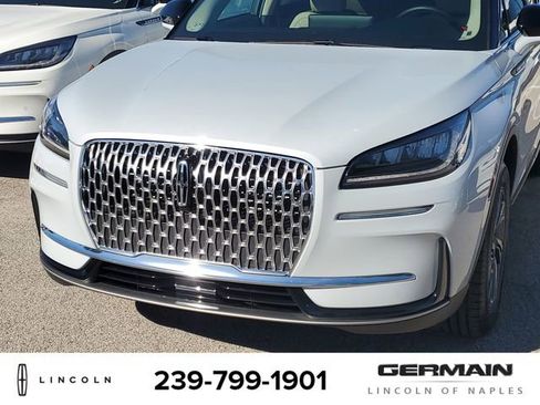 New 2026 Lincoln Corsair Premiere image 13