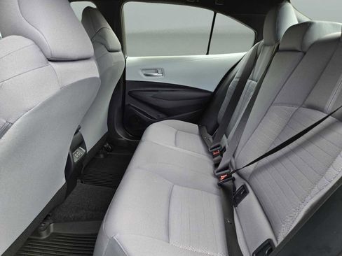 Used 2026 Toyota Corolla SE image 12