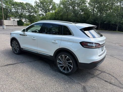 Used 2022 Lincoln Nautilus Reserve w/ Equipment Group 201A AWD/4WD image 24