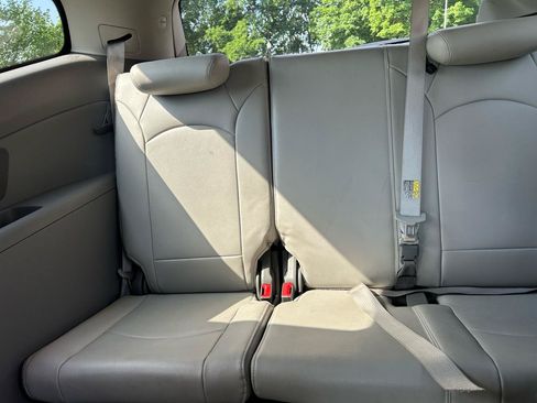 Used 2012 Chevrolet Traverse LT AWD/4WD image 14