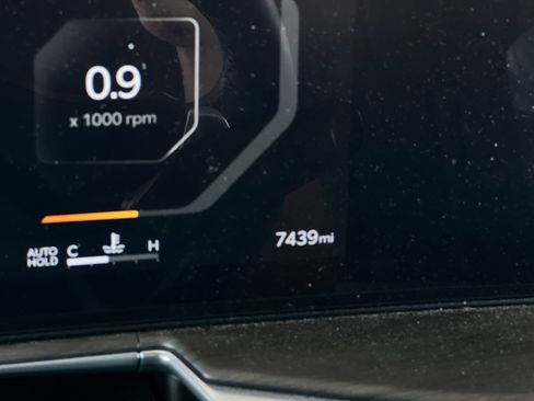 Certified 2024 Kia Sorento SX Prestige w/ Sage Leather Package image 28