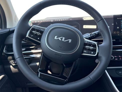 New 2026 Kia Carnival SX Prestige image 12