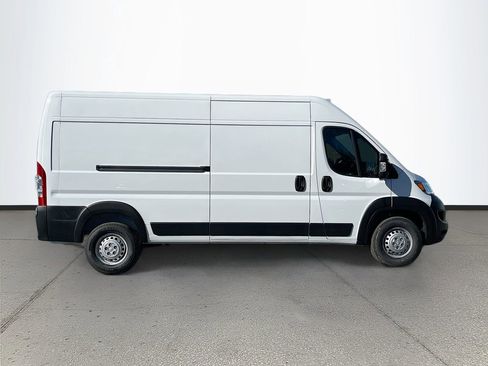 New 2026 RAM ProMaster 2500 w/ Convenience Group image 8