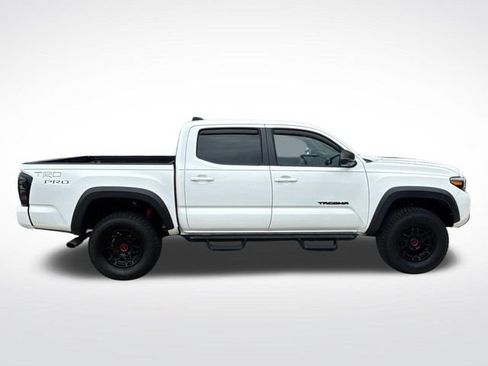 Used 2022 Toyota Tacoma TRD Pro AWD/4WD image 12