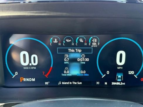 Used 2023 Ford F150 Lariat AWD/4WD image 14