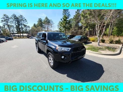 Used 2014 Toyota 4Runner SR5 image 3