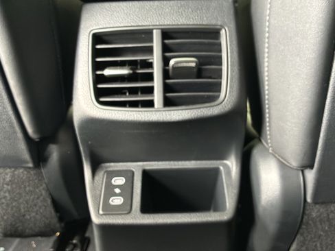 Used 2025 Kia Seltos EX w/ EX Sunroof Package FWD image 17