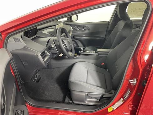 New 2026 Toyota Prius LE image 9