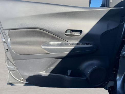 Used 2024 Nissan Kicks S image 21