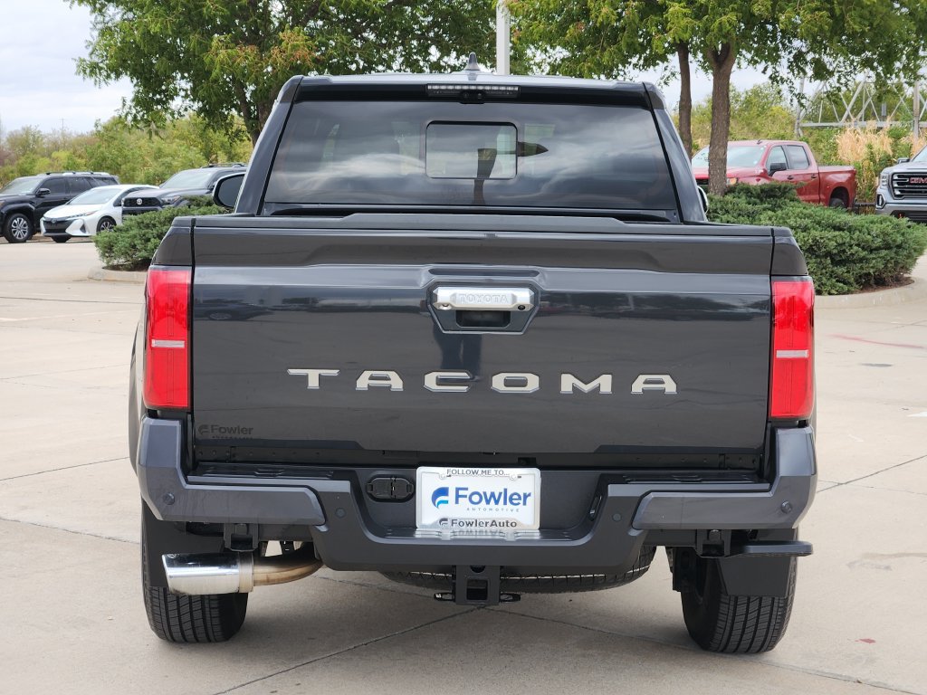 Certified 2025 Toyota Tacoma Limited AWD/4WD image 6