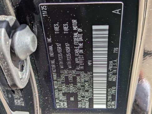 Used 2026 Toyota Sienna XLE AWD/4WD image 16
