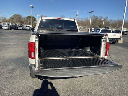 Used 2018 Ford F150 Lariat image 23