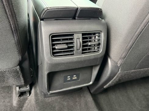 Used 2023 Nissan Rogue SV FWD image 17