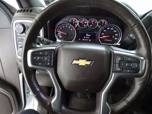 Used 2022 Chevrolet Silverado 1500 LTZ image 6