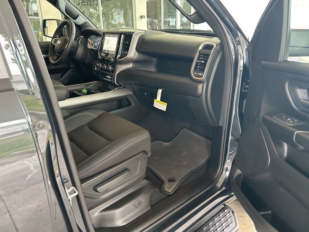 New 2025 RAM 1500 Tradesman AWD/4WD image 24