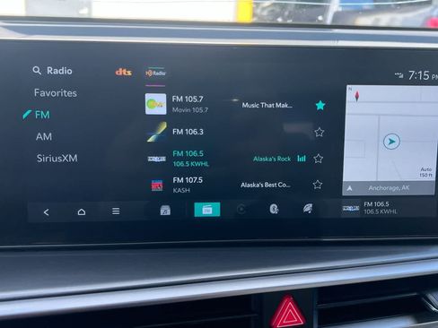 Certified 2025 Kia Sorento S w/ Panoramic Sunroof Package AWD/4WD image 16